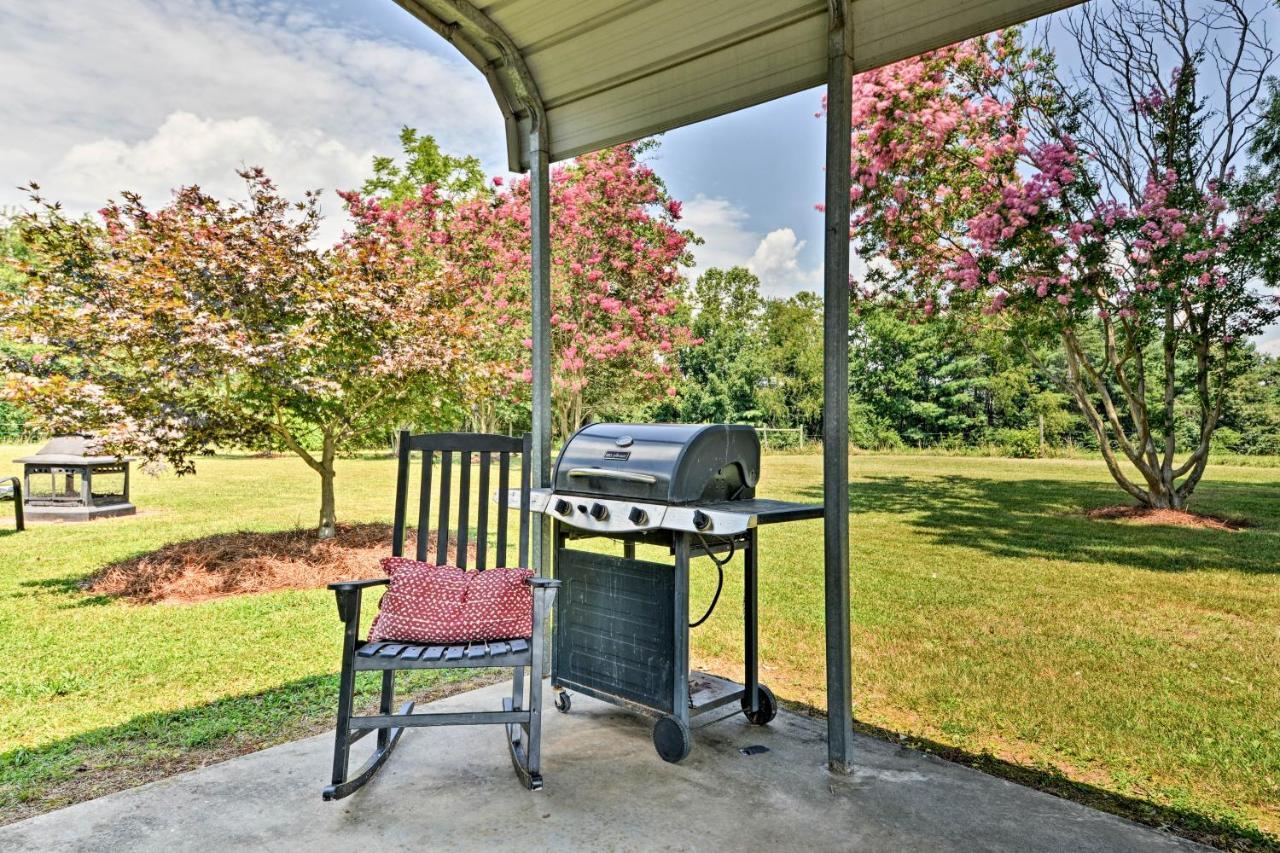 Peaceful Elkin Vacation Rental About 17 Mi To Mt Airy! Dobson Buitenkant foto